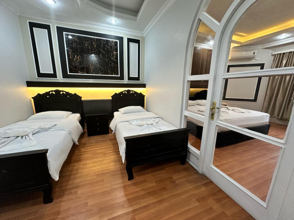 My Metropol Hotel Batumi Exterior photo